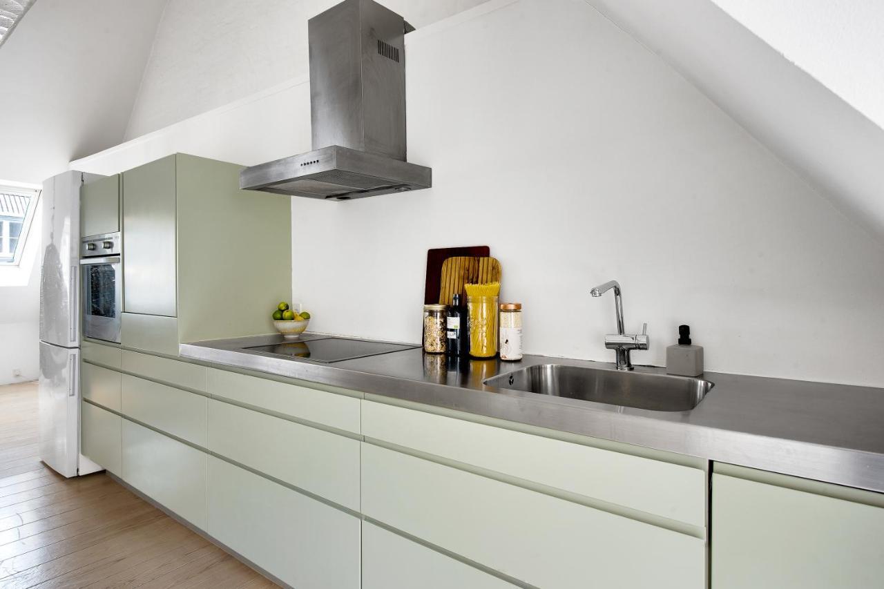 Sanders Main - Endearing Two-Bedroom Duplex Apartment With A Balcony Next To Magical Nyhavn Köpenhamn Exteriör bild