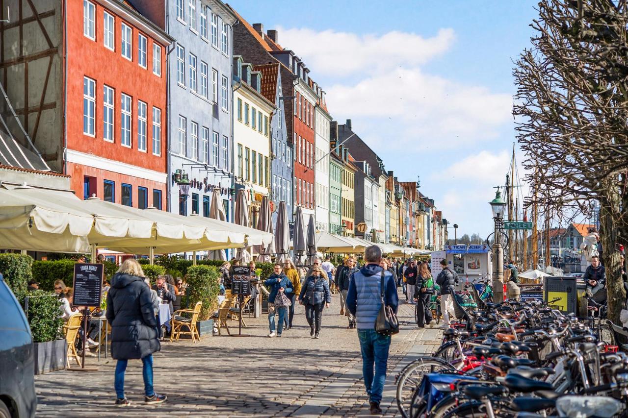Sanders Main - Endearing Two-Bedroom Duplex Apartment With A Balcony Next To Magical Nyhavn Köpenhamn Exteriör bild