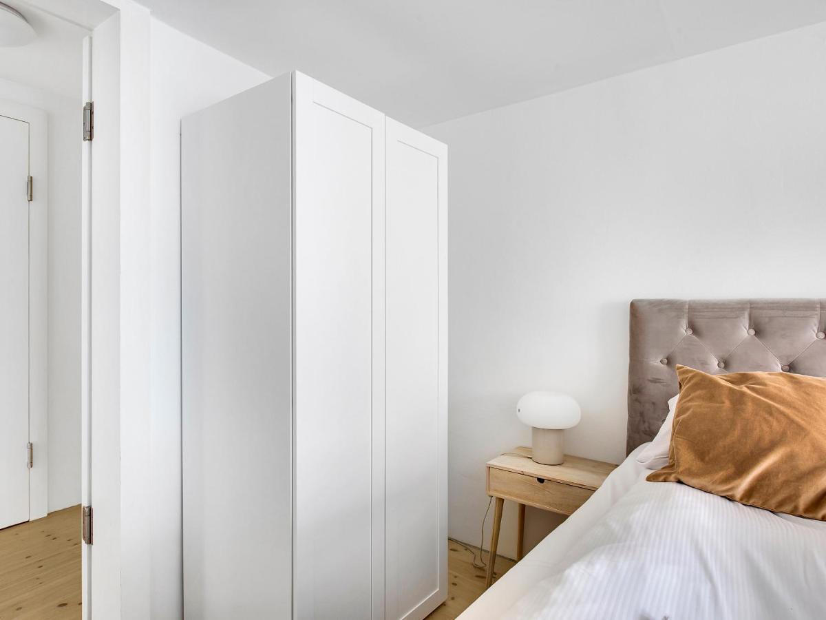 Sanders Main - Endearing Two-Bedroom Duplex Apartment With A Balcony Next To Magical Nyhavn Köpenhamn Exteriör bild