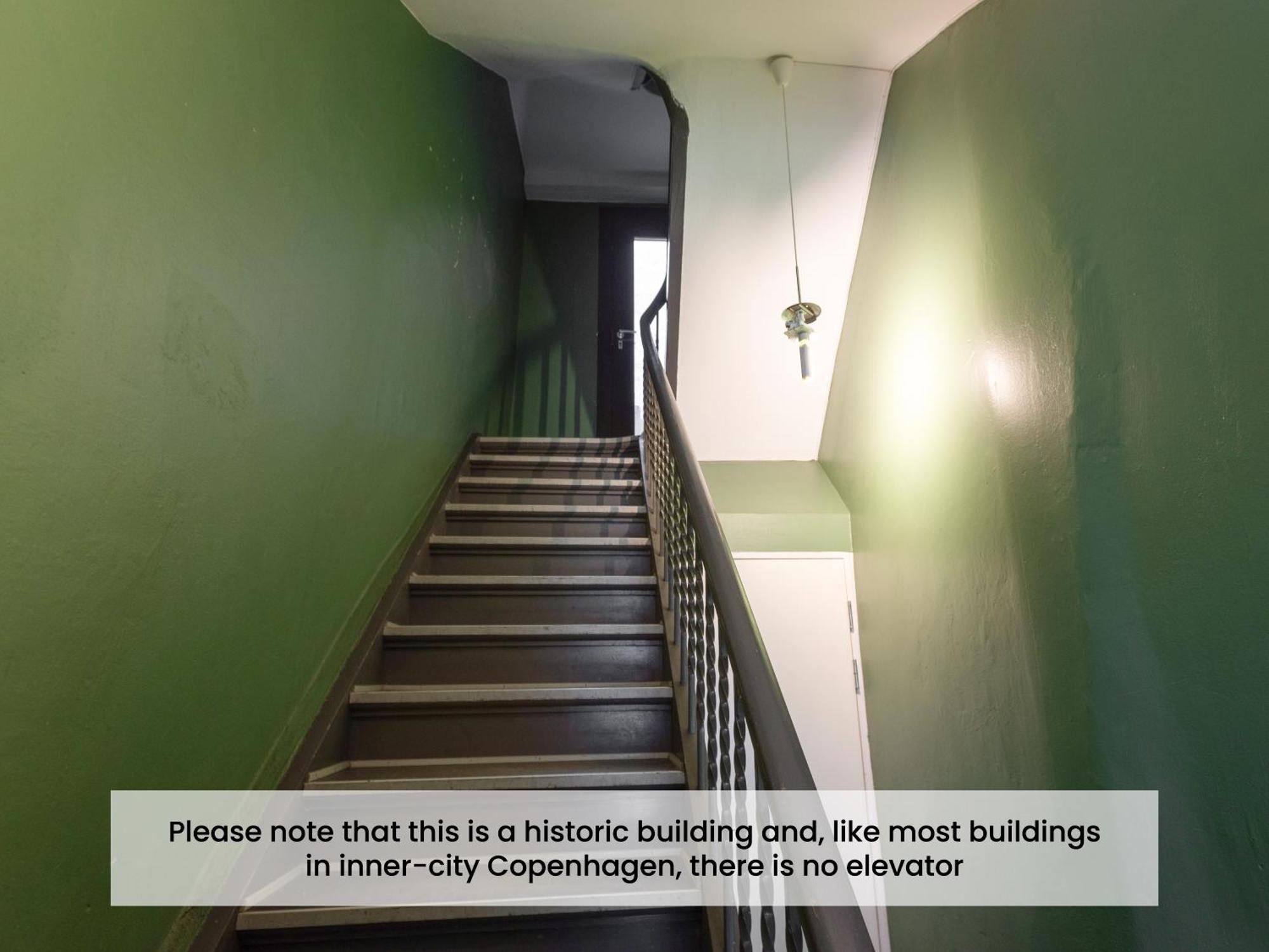 Sanders Main - Endearing Two-Bedroom Duplex Apartment With A Balcony Next To Magical Nyhavn Köpenhamn Exteriör bild